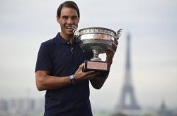 紅(hóng)土(tǔ)大师赛决赛四胜纳达尔，德约坐稳紅(hóng)土(tǔ)第二人