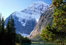 开阳106所学校(xiào)食堂從(cóng)“人(rén)盯人(rén)”到“云守卫” AI“慧眼”守护校(xiào)园餐