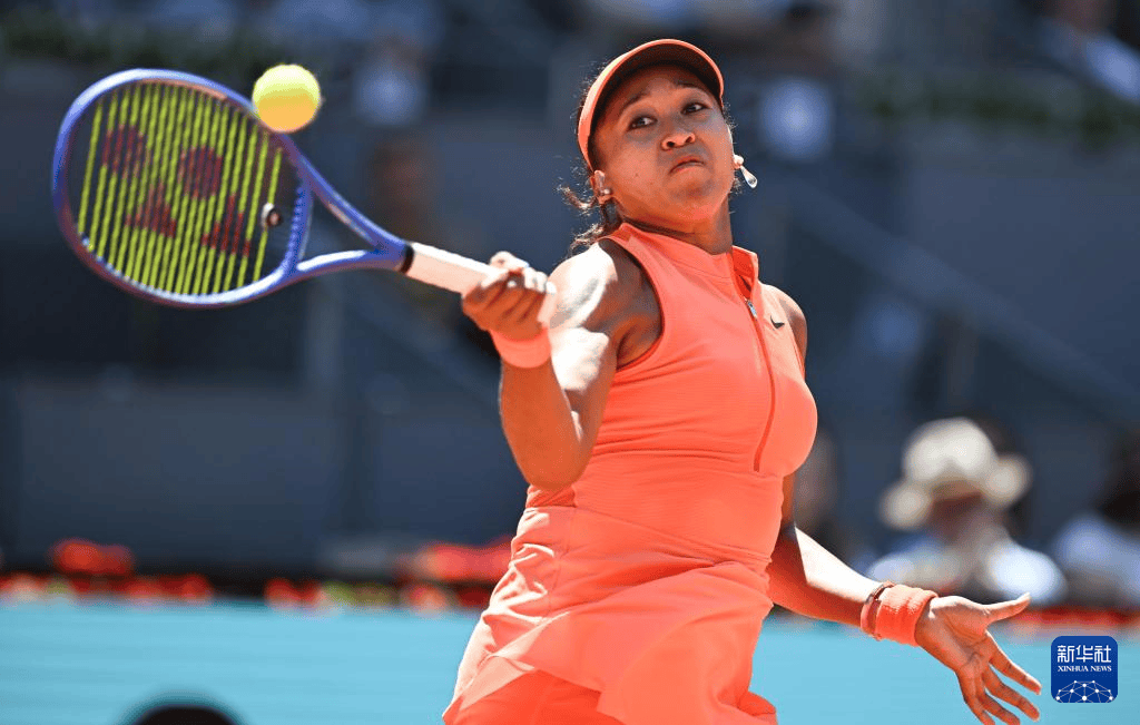 马德里网球公开赛：萨巴伦卡胜大坂直美