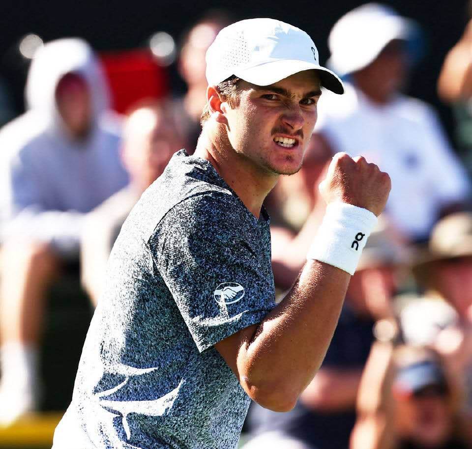 丰塞卡称渴望能与辛纳阿卡并驾齐驱，鲁内表示可能在草地赛季复出