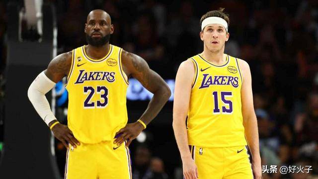 詹姆斯谈湖人队里夫斯的天赋异禀：他的打球方式不像个白人小伙子